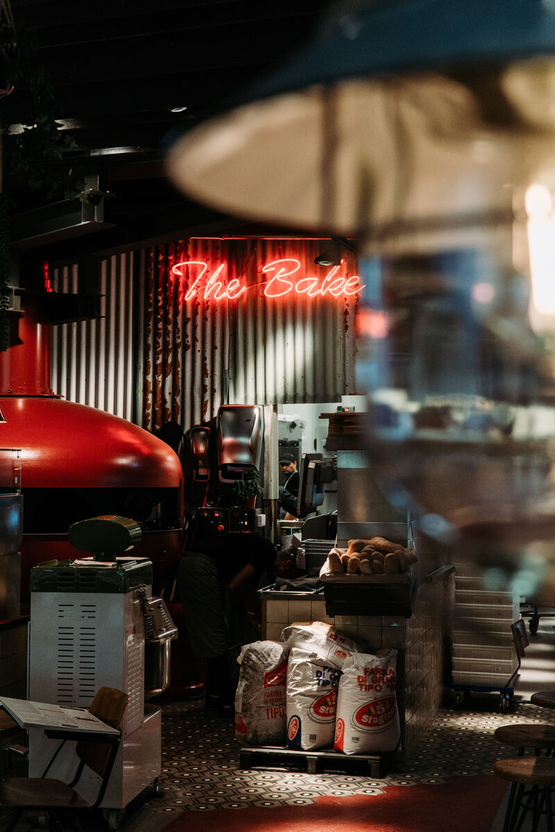 GLORIOUS BASTARDS / Europark Salzburg News Innenraumdesign